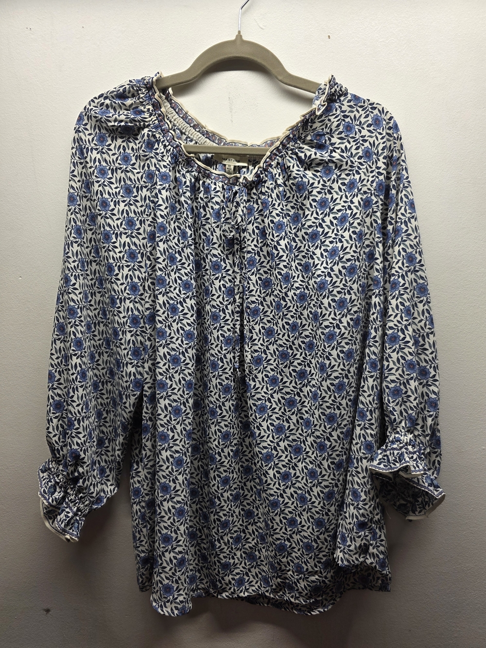 Max Studio Blue and White Floral Peasant Top